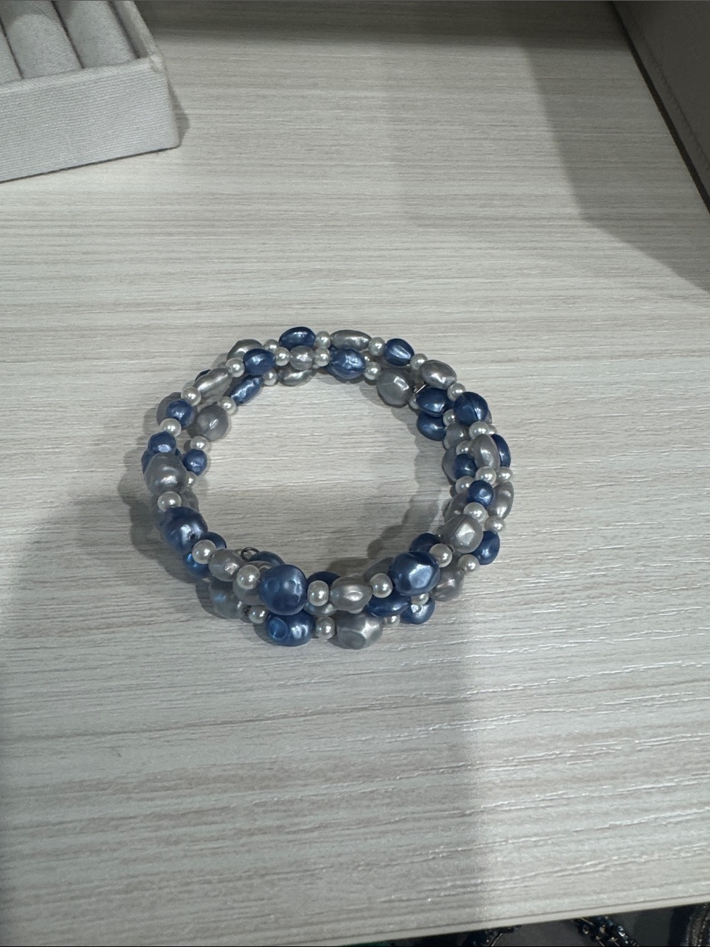 Elegant Blue and Silver Pearl Coil Bracelet - Unbranded